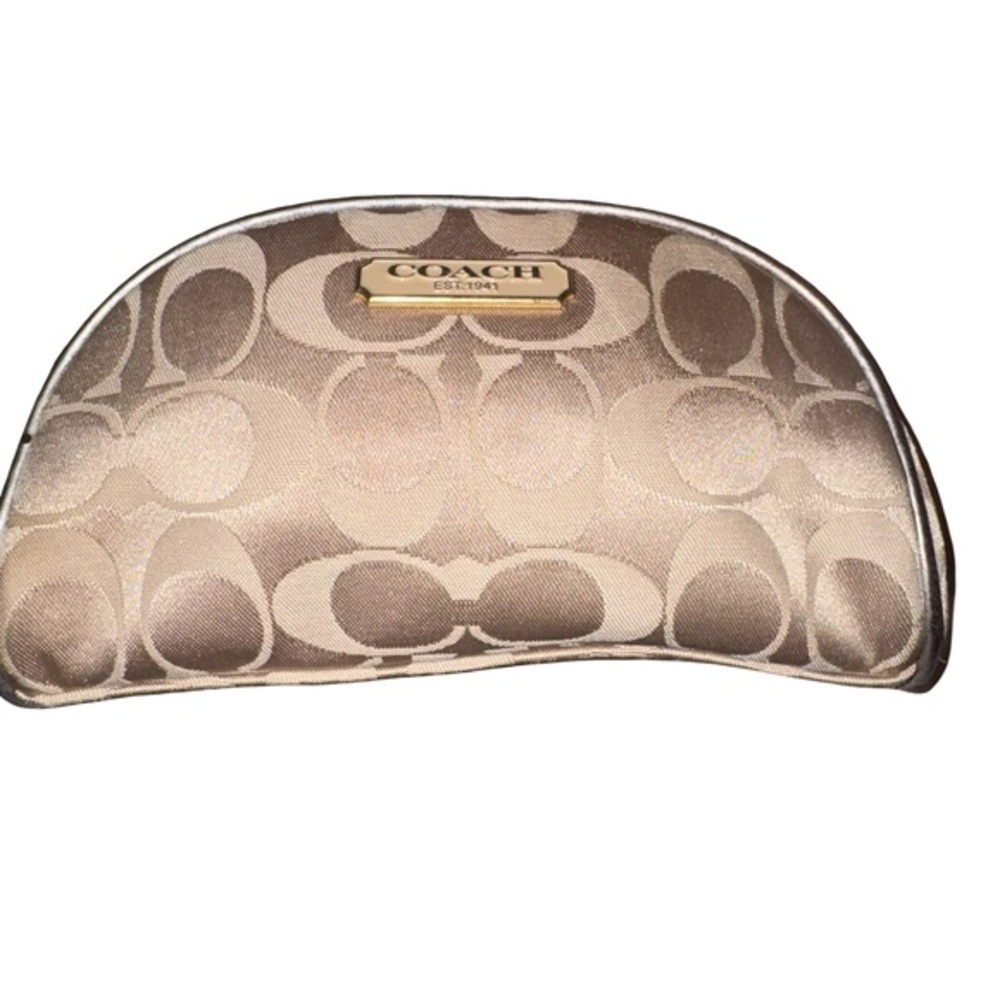 Coach Signature C Cosmetic bag Khaki Estée Lauder Holiday 2010 Limited Edition